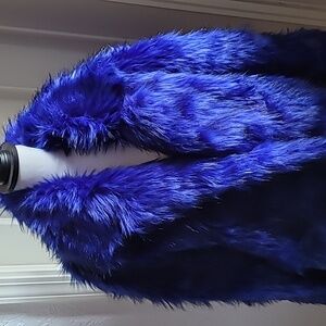 Fake, faux fur by Rehab size S/M new with tag blue ombre